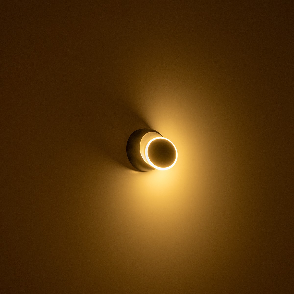 a2447c_60675_8